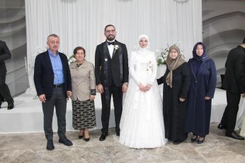 Halit Altuntaş'ın mutlu günü: Muhammet Ali ve Bersu dünyaevine girdi