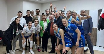 Periler, Manisa’da şov yaptı