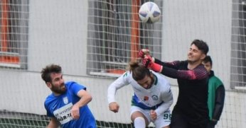 Tayfunspor’a Nilüfer ağır geldi 6-1