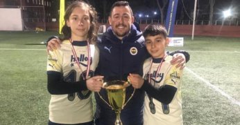 Gölcük Karadenizspor futbola yön veriyor