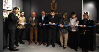 Gölcüklü ressam 2. sergisini İstanbul’da açtı