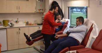 Başiskele Belediyesi’nden Kızılay’a kan bağışı desteği  