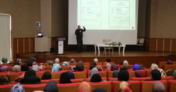 GÖLMEK’ten dijital platform eğitimi