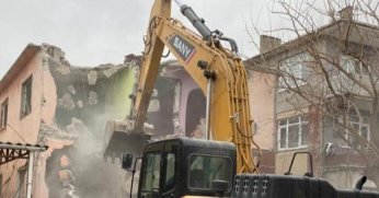 Yıkılan metruk bina sayısı 111’e ulaştı