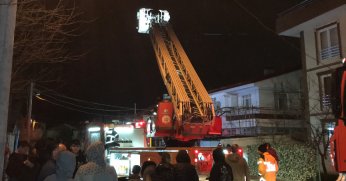 Terastan yükselen dumanlar korkuttu