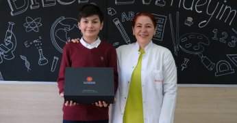 Üç bilgievi öğrencisi gurur kaynağı oldu