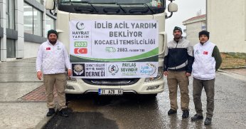 Kocaeli’den İdlib’e 13 yardım tırı