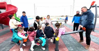 ‘Çocuklar gülerse dünya güler’