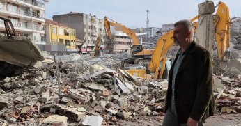 Sezer, dönüşümü yerinde inceledi