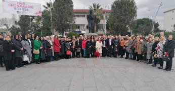 Kadınlar Günü buruk kutlandı