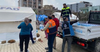  Gölcük Belediyesi Hatay’da yaraları sarıyor