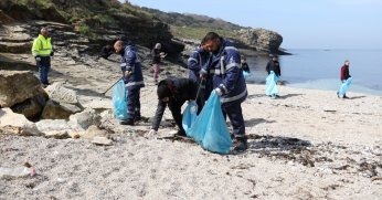 Sardala Koyu’ndaki deniz çöpleri toplandı