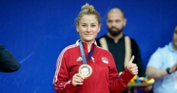 Kağıtspor’un madalya avcısı yıldızları