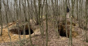 Define avcıları köyü köstebek yuvasına çevirdi