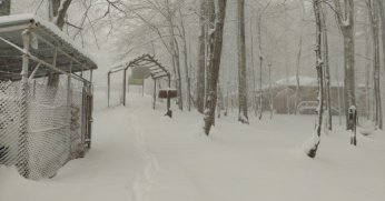 Eriklitepe’de kar kalınlığı 30 santimi aştı