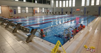 Derince’de yüzme bilmeyen kalmayacak