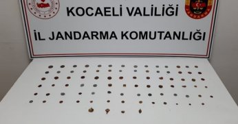 Karamürsel’de 82 sikke ele geçirildi