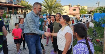 Sezer’den deprem  bölgesinde inceleme