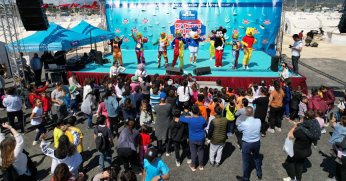 Büyükşehir, bayramda Defne’ye mutluluk taşıdı