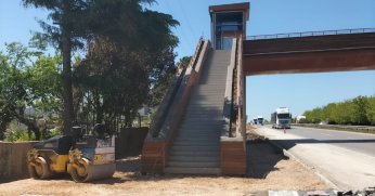 Ormanya üst geçide durak cebi yapılıyor