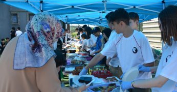 Öğrencilerin iyilik hareketi takdir topladı