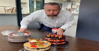 Yusuf Altınay yeni yaşını kutladı