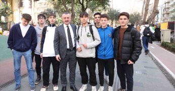 Başkan Büyükakın, YKS’ye girecek öğrencilere başarılar diledi