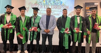 Uluslararası öğrenciler mezuniyet sevinci yaşadı