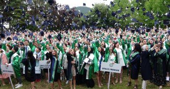 KOSTÜ’de mezuniyet coşkusu