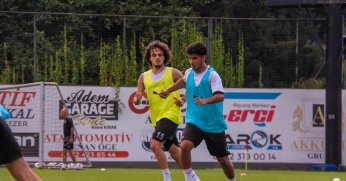 Belediye Derincespor'da çalışmalar sürüyor