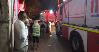 Yangın ihbarı mahalleliyi sokağa döktü