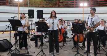 Özkan Uğur,  şarkıları ile anıldı