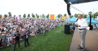 ‘Çocuklar mutluysa  biz de mutluyuz’