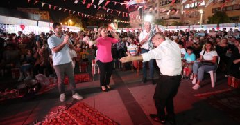 Festivalde, pişmaniye sıra gecesi beğeni topladı