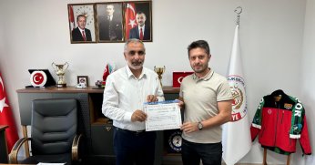 Büyükşehir İtfaiyesi, gönüllüleri eğitiyor