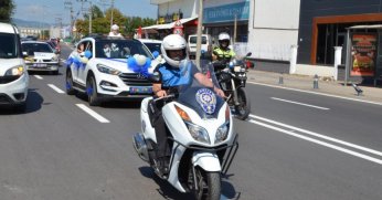 Sünnet düğününde minik  İbrahim’e polisten sürpriz