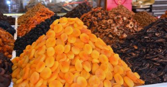 Malatya’da kuru kayısı ihracatı yüz güldürüyor