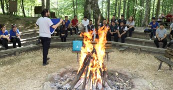 Özel öğrenciler izcilikle tanıştı