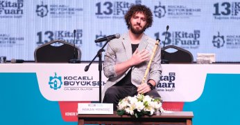 ‘Aşık ben değil, sen diyebilendir’