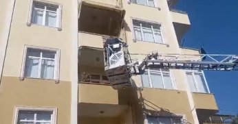 Yaşlı adam evinde ölü bulundu