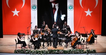 KOÜ’de muhteşem 100. Yıl konseri