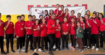 Körfezli karateciler madalya bırakmadı 