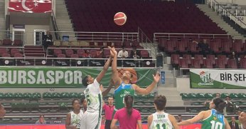 İzmitli periler Bursa’da yenildi