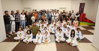 267 Tekvandocu kuşak atladı