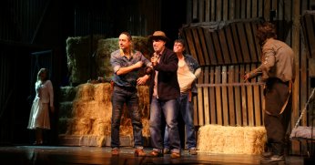 Şehrin Tiyatrosu 26. yaşını kutluyor