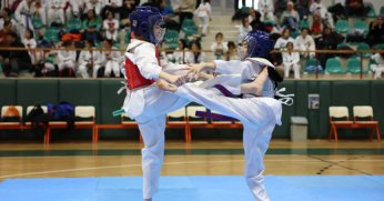 Derince’de tekvando şöleni yaşadı 