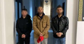 2 kişiyi tekmeleyip kemerle döven şahıslar yakalandı