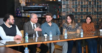 Rektör Cantürk, öğrencilerle buluştu