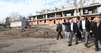 Yakup Altan stadı yenileniyor