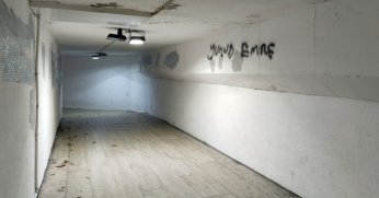 Altgeçit duvarlarına temizlik gerekli